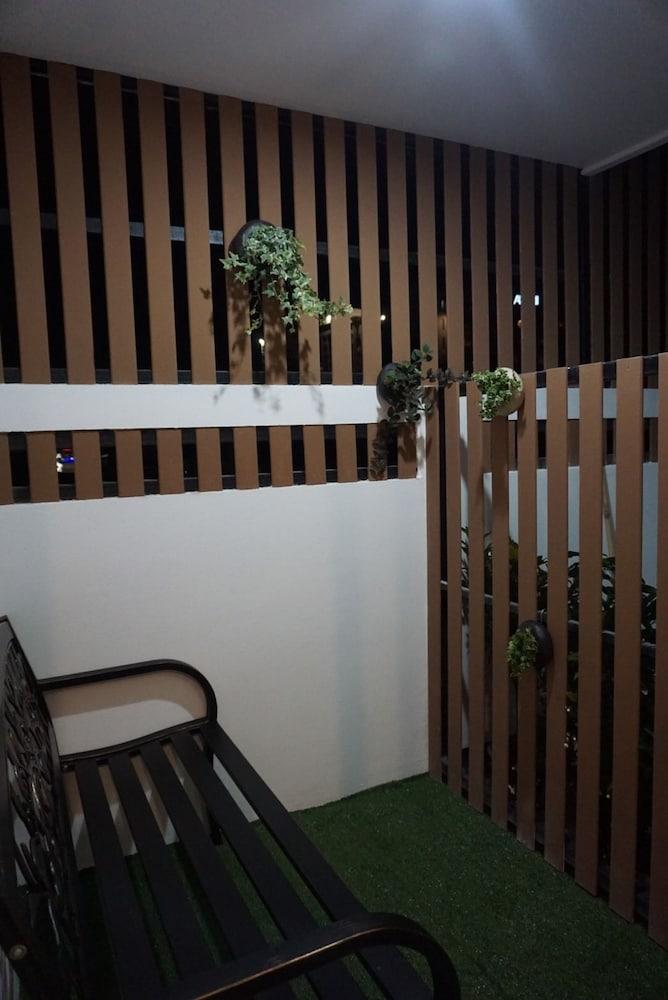 Sureena Hotel Pattaya Luaran gambar