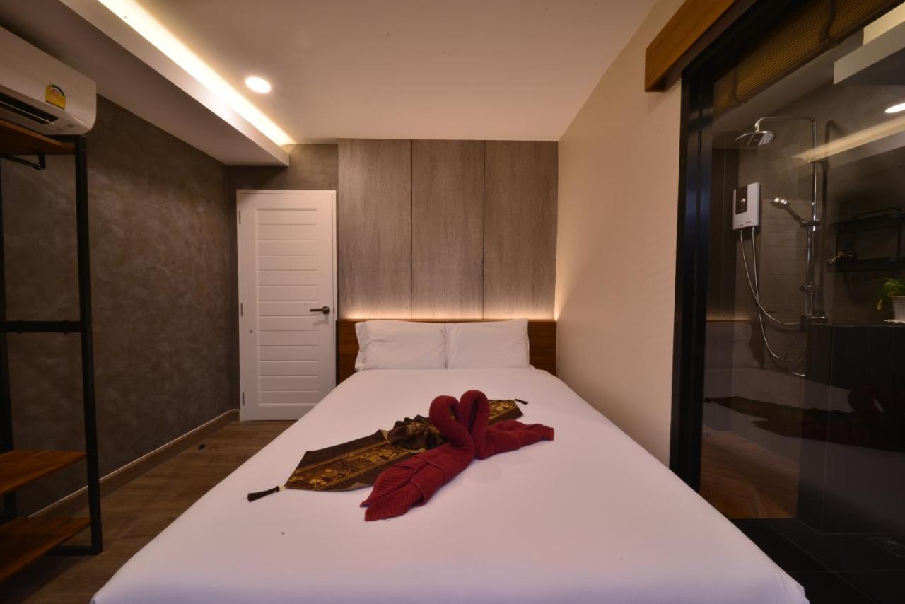 Sureena Hotel Pattaya Luaran gambar